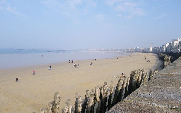 Plage du Sillon in Saint-Malo, Brittany, France