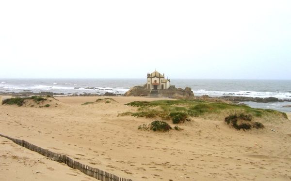 Praia de Miramar in Vila Nova de Gaia, Porto, Portugal