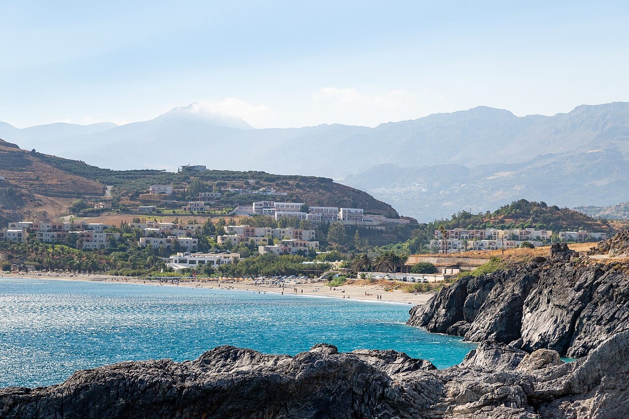 Damnoni Beach