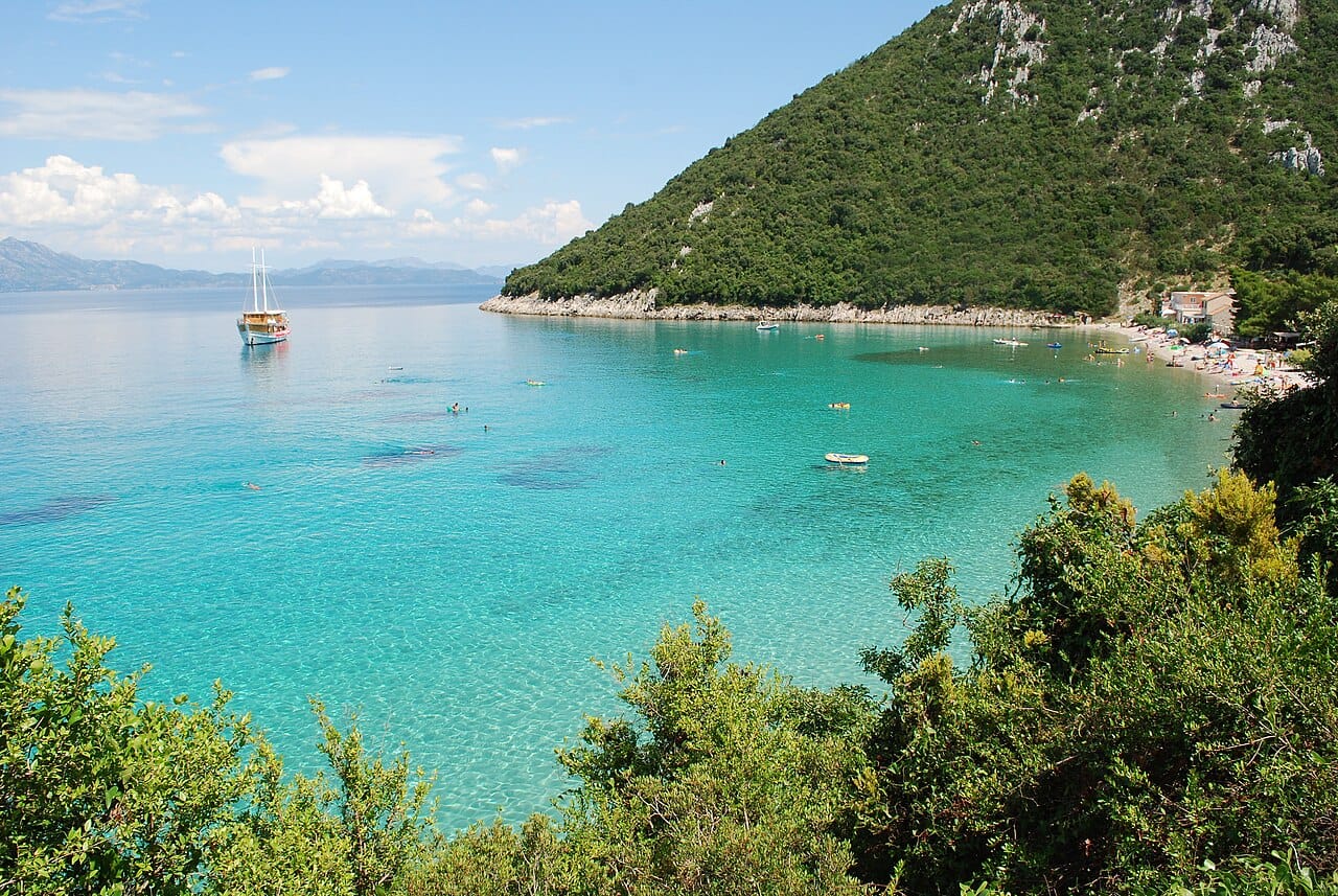 Divna Beach
