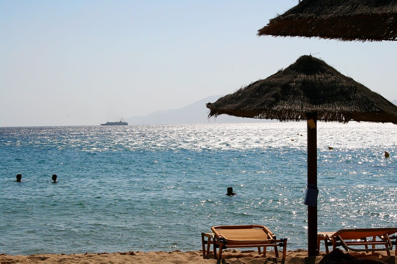 Mylopotas Beach