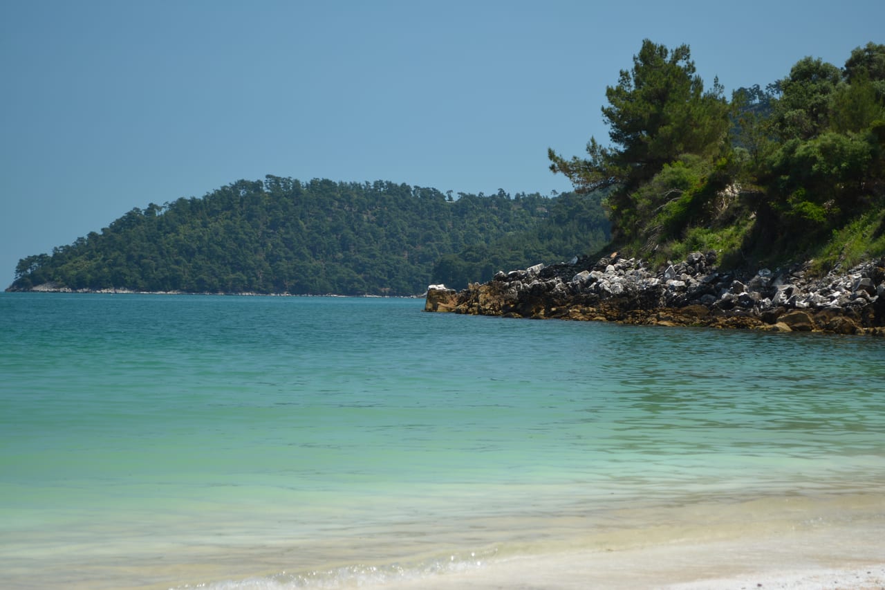 Saliara (Marble) Beach